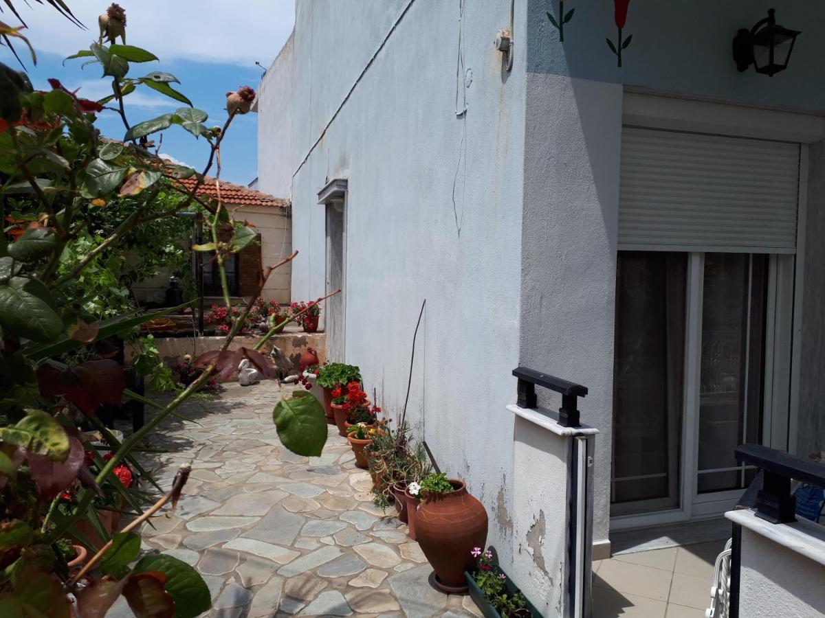 Popi 'S Home Skala Sotiros Exterior photo