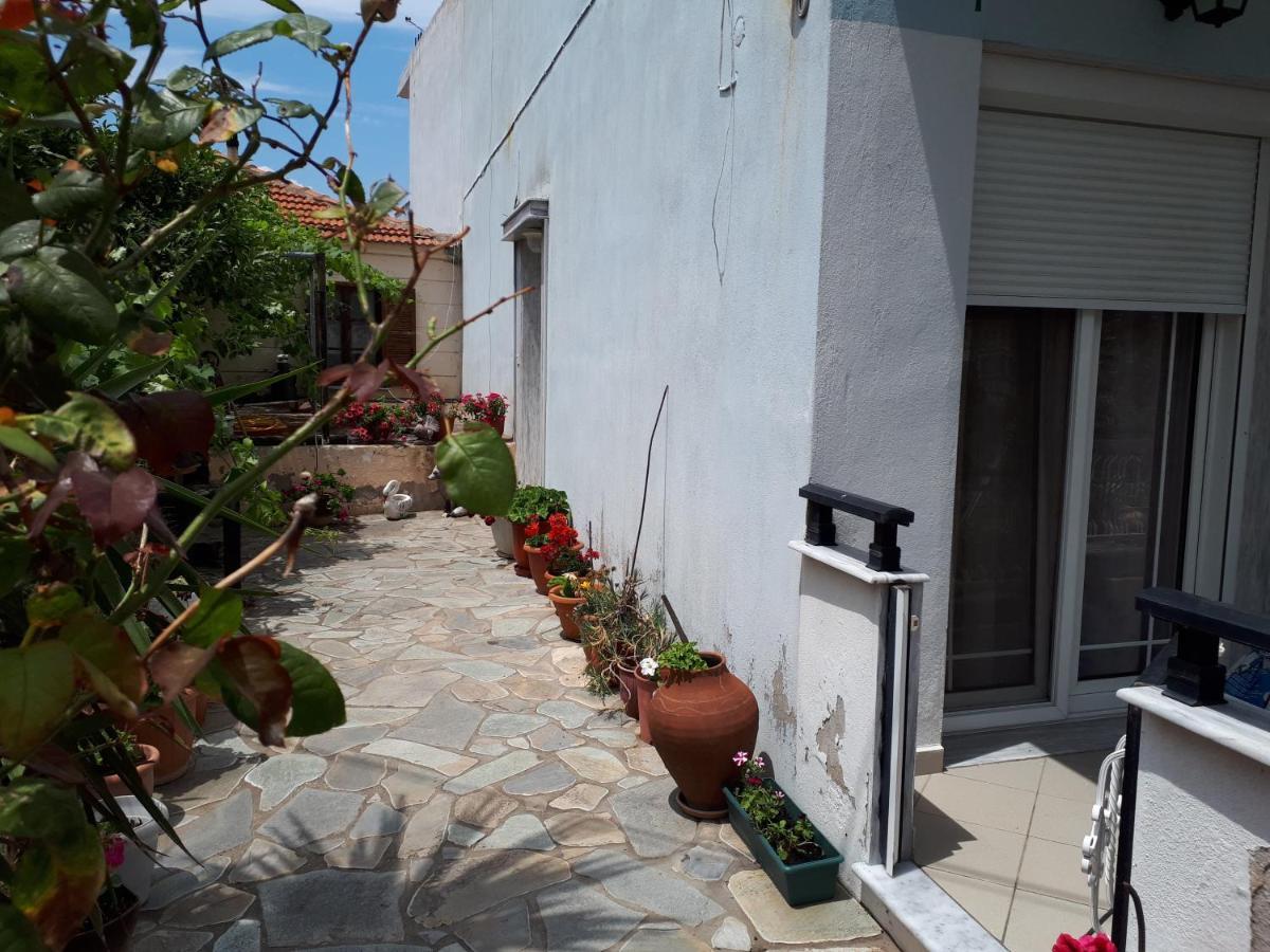 Popi 'S Home Skala Sotiros Exterior photo