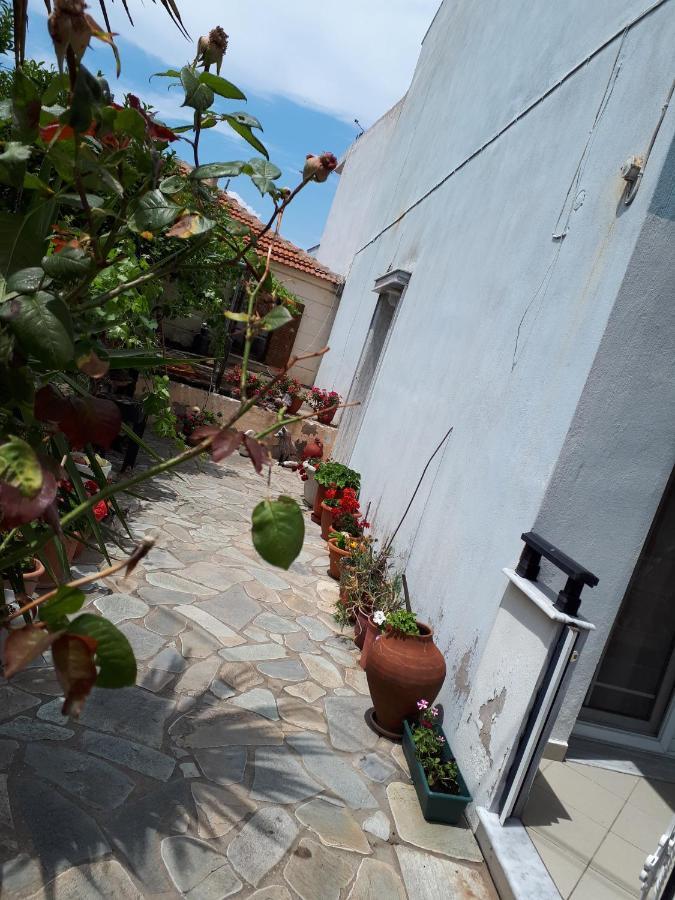 Popi 'S Home Skala Sotiros Exterior photo